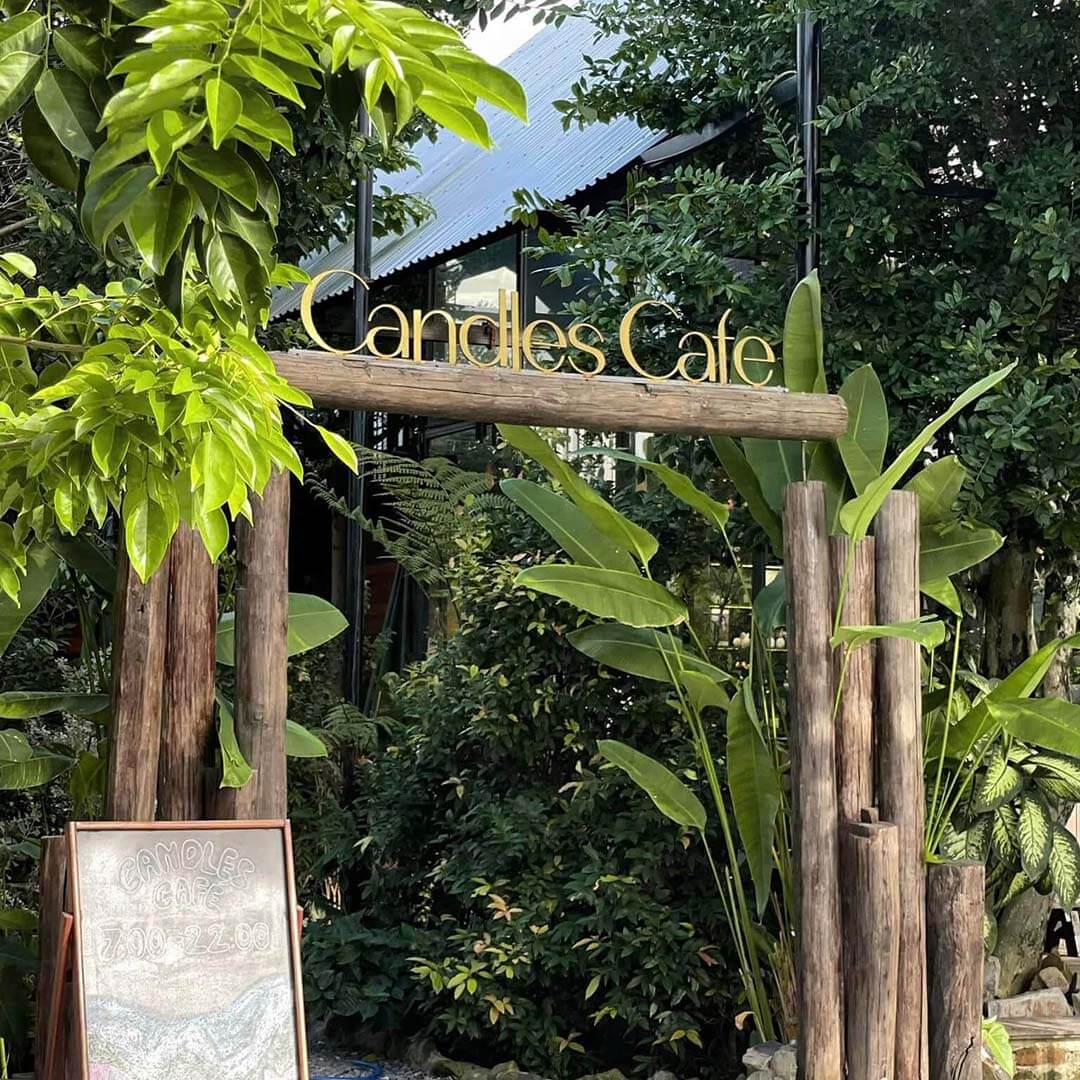 Candles Café