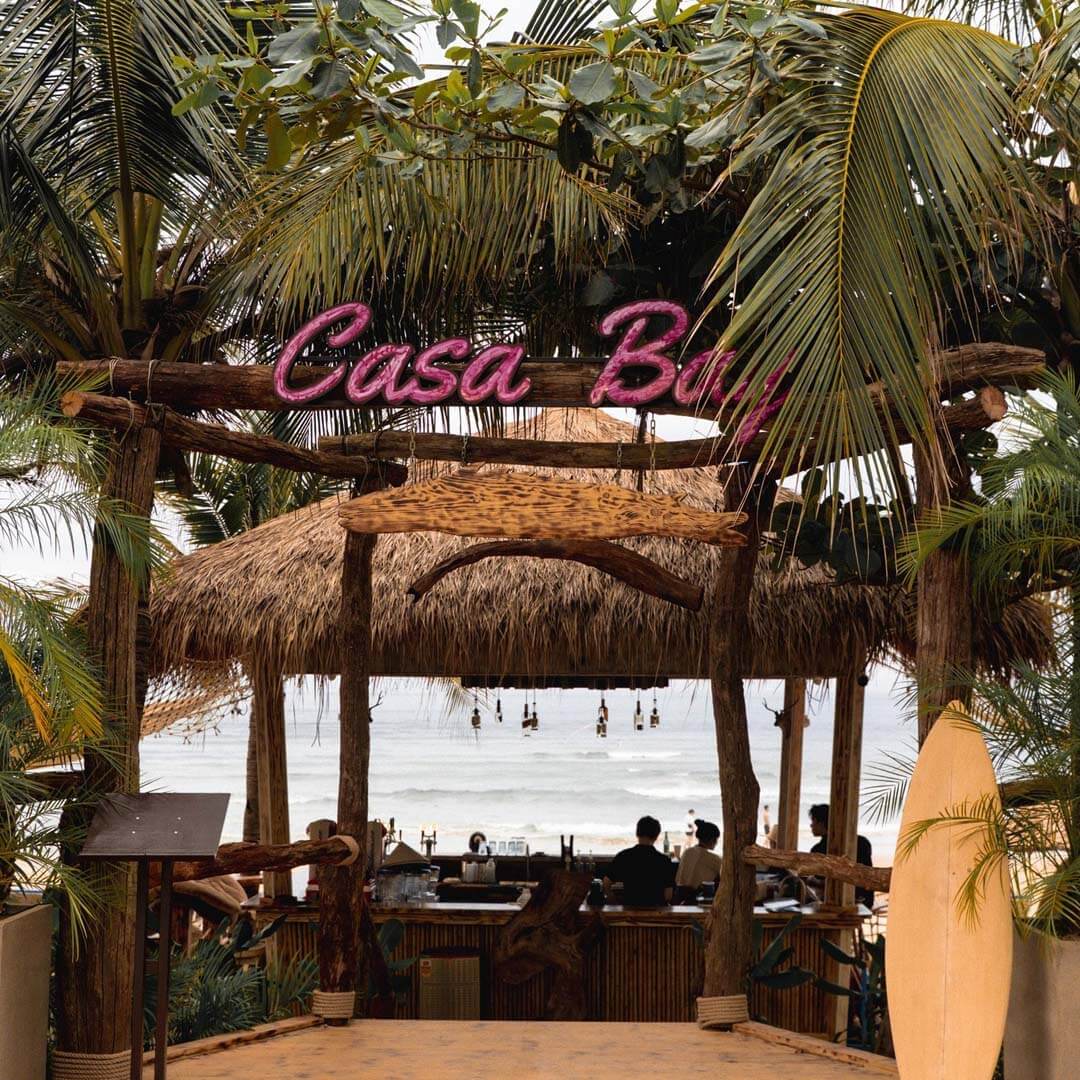 Casa Bay Beach Club