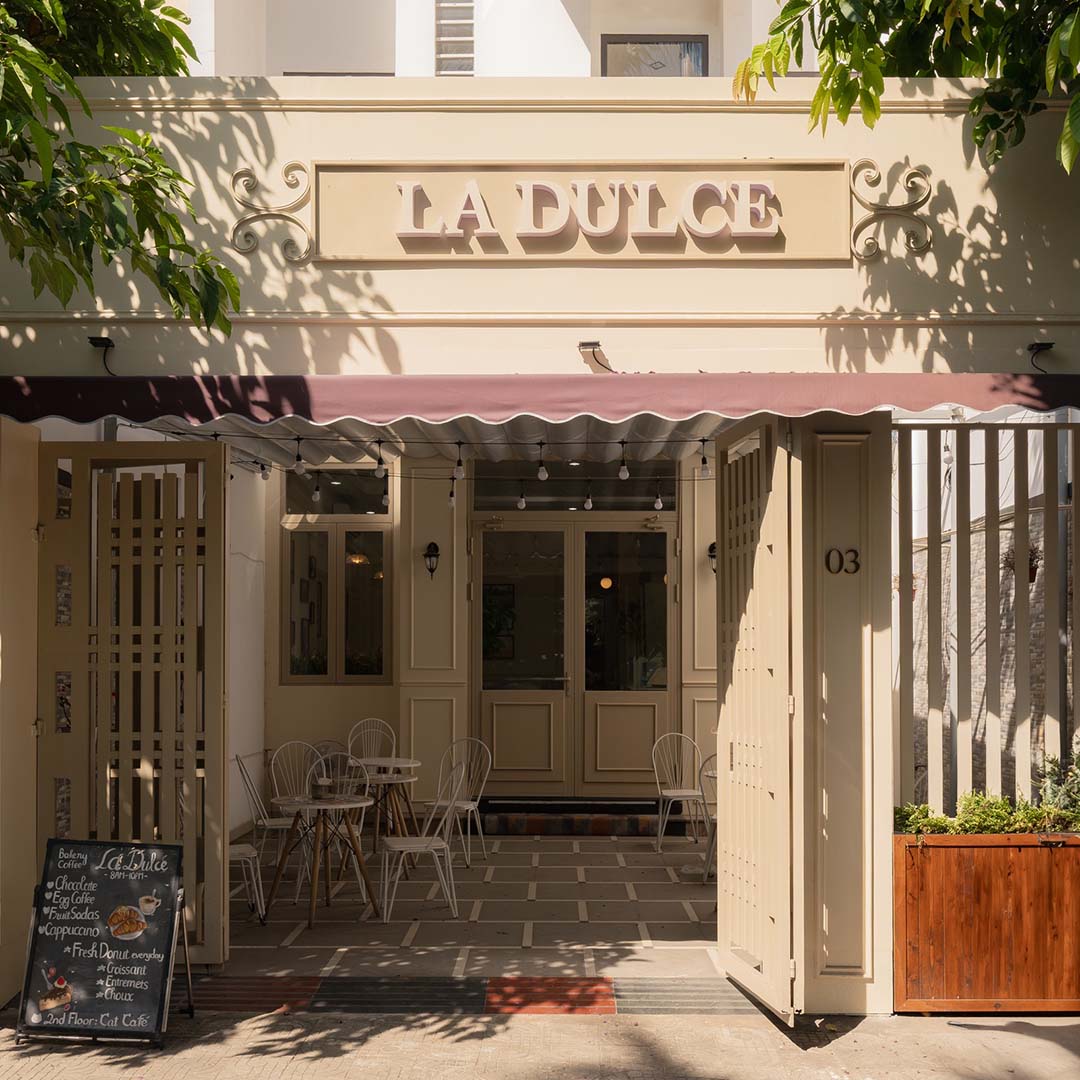 La Dulce Bakery & Coffee