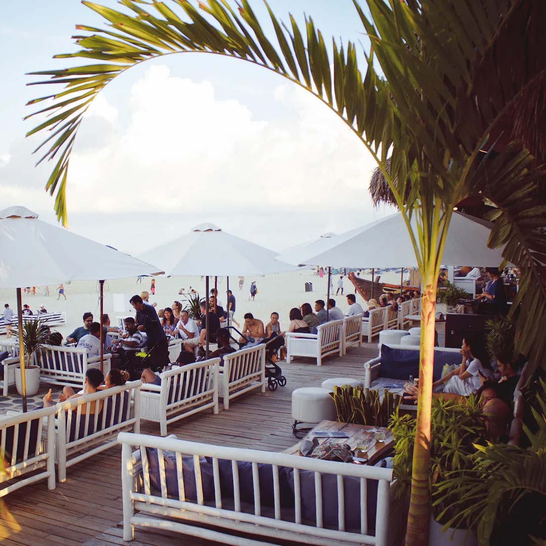Maia Beach Bar