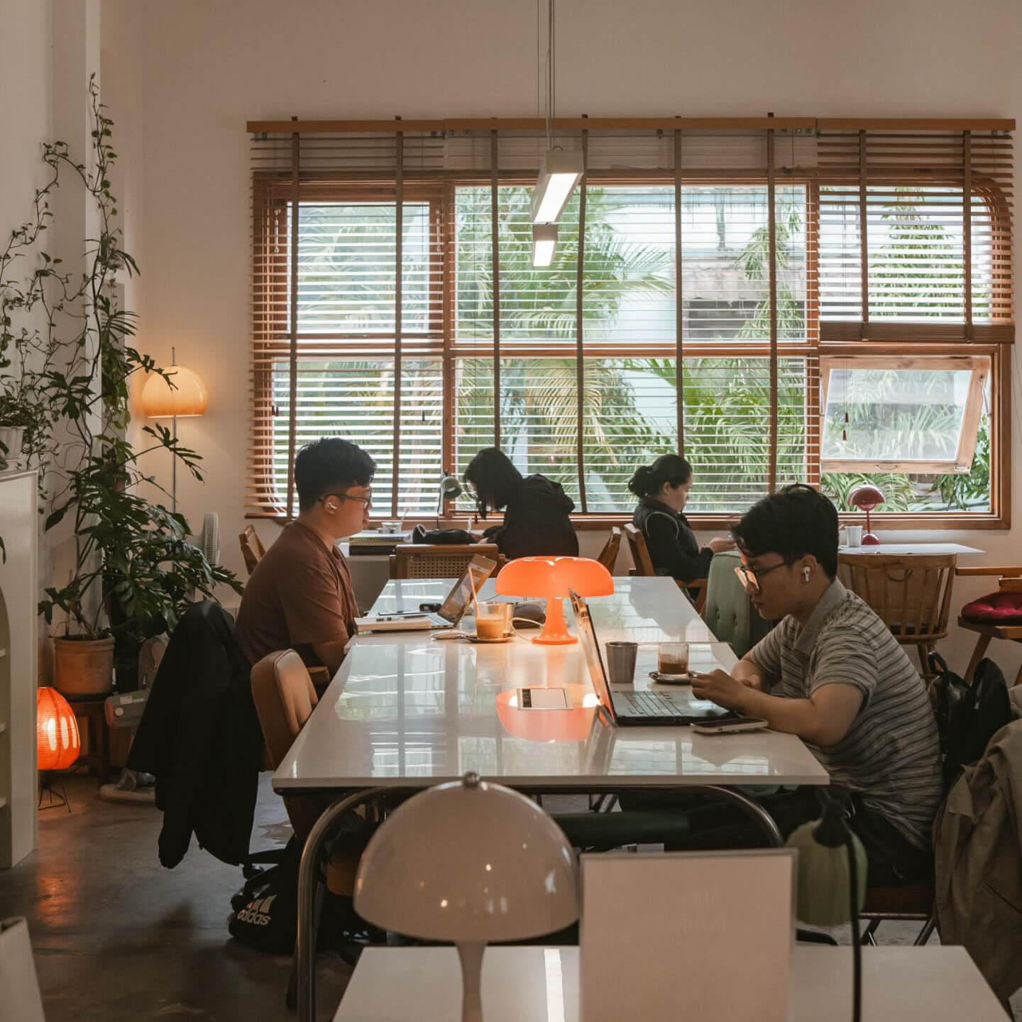 Nups Caffe