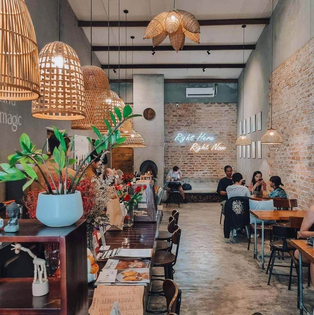 The Hideout café – Nguyễn Văn Thoại