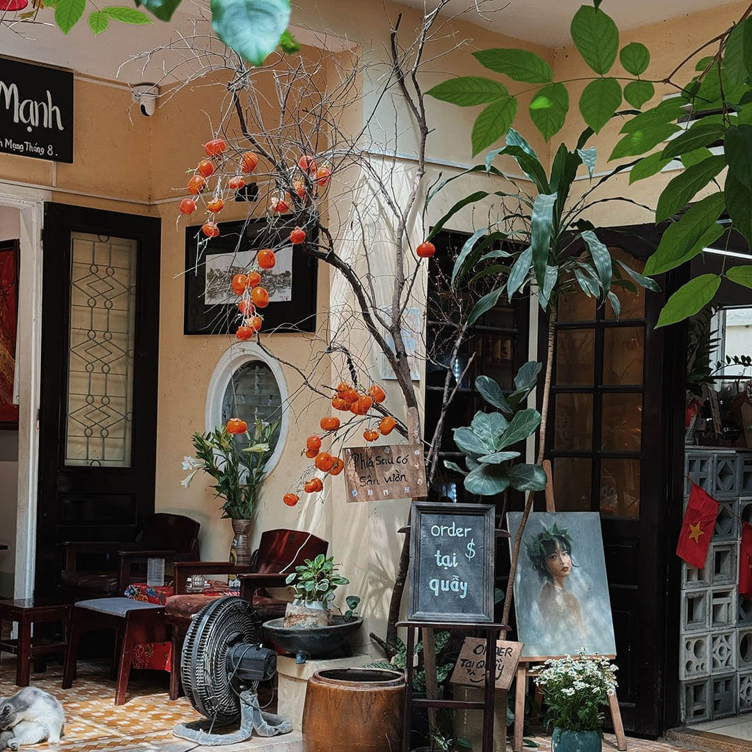Tiệm cà phê chú Mạnh
